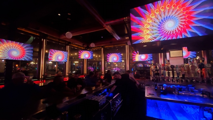 barleymash later at night, trippy graphics on screens