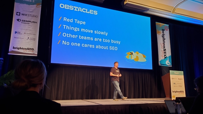 rob from ahrefs with a cute graphic slide